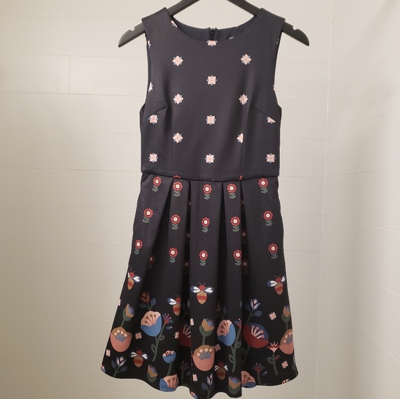 Twik flowers & bees dress - Picture 2 of 8